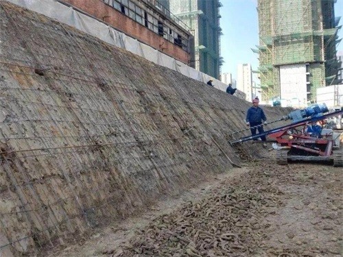 南岗建筑边坡支护